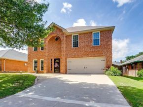 5025  Barberry Drive , Fort Worth Texas 76133