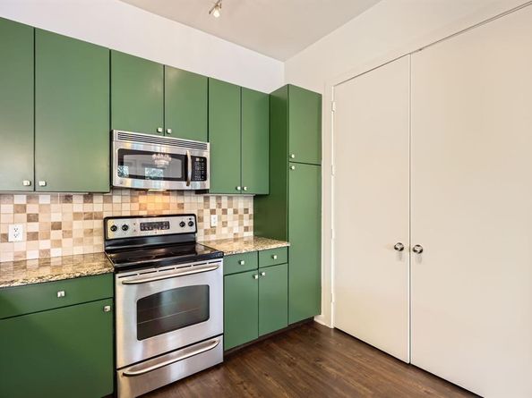 2950  Mckinney Avenue  201, Dallas Texas 75204