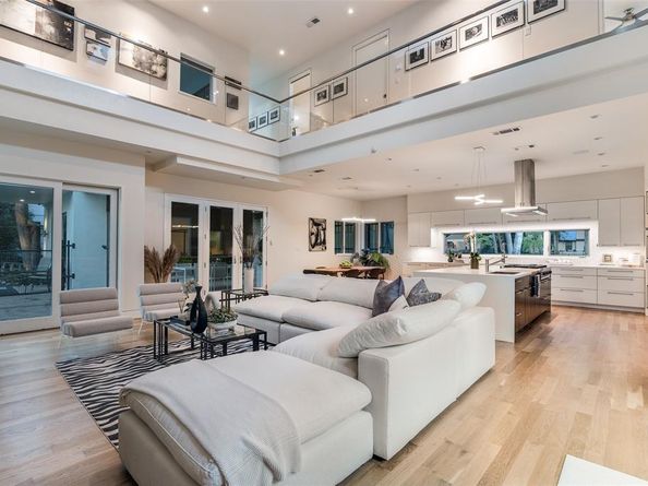8359  San Fernando Way , Dallas Texas 75218