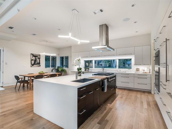 8359  San Fernando Way , Dallas Texas 75218