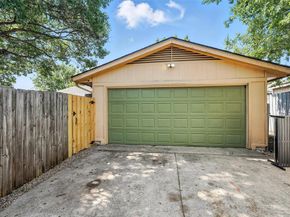 3013  Alderon Lane , Garland Texas 75044