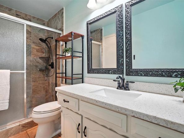 3013  Alderon Lane , Garland Texas 75044