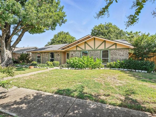 3013  Alderon Lane , Garland Texas 75044
