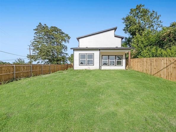 1400  Belzise Terrace , Fort Worth Texas 76104