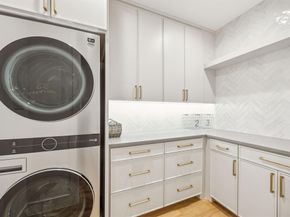 10915  Snow White Drive , Dallas Texas 75229