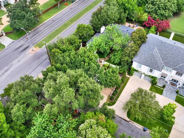 5305  Nakoma Drive , Dallas Texas 75209