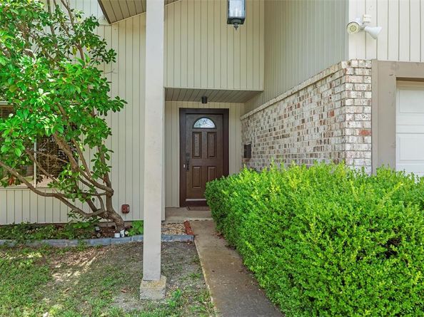 1722  Plantation Road , Garland Texas 75044