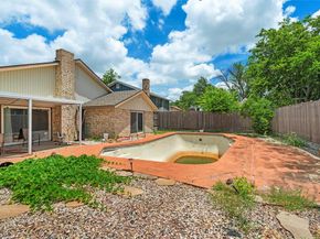 1722  Plantation Road , Garland Texas 75044