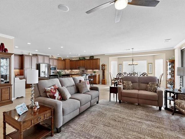 9517  Crestview Drive , Denton Texas 76207