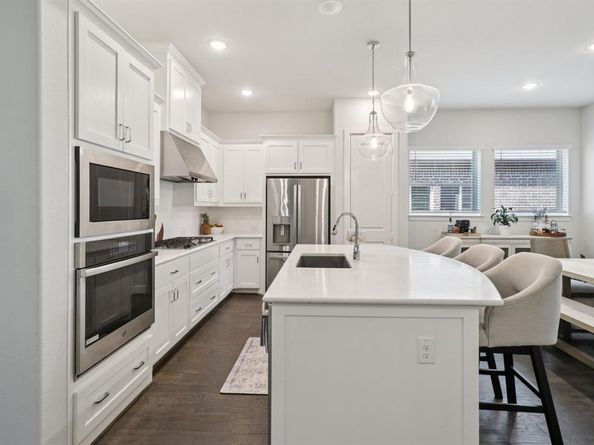 3201  Cavalry Way , Celina Texas 75009