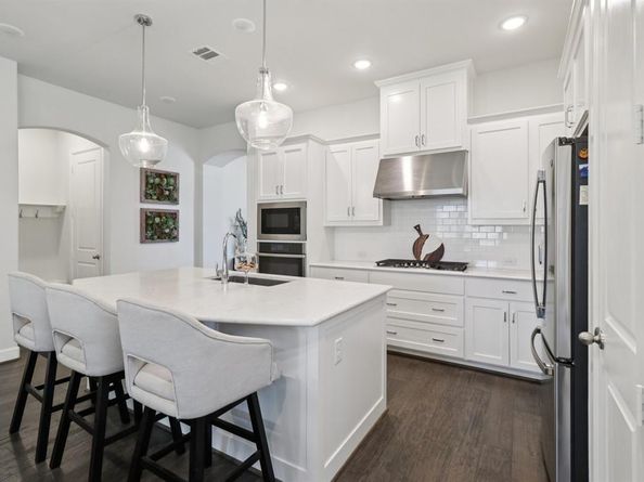 3201  Cavalry Way , Celina Texas 75009