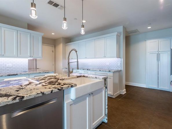 5656 N Central Expressway  805, Dallas Texas 75206