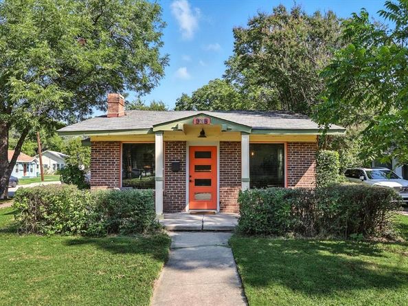 918  Egan Street , Denton Texas 76201