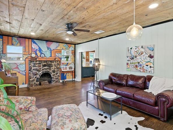918  Egan Street , Denton Texas 76201
