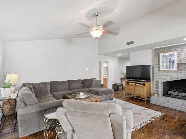 7741  El Santo Lane , Dallas Texas 75248