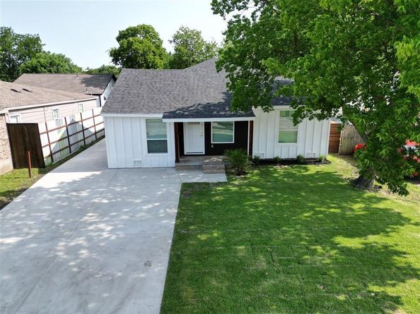 1639  Barlow Avenue , Dallas Texas 75224