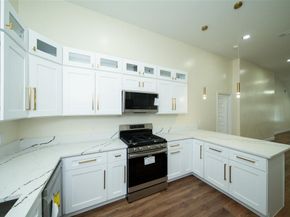 1639  Barlow Avenue , Dallas Texas 75224