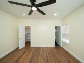 1639  Barlow Avenue , Dallas Texas 75224
