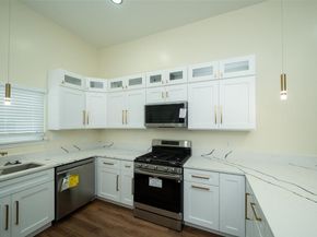 1639  Barlow Avenue , Dallas Texas 75224