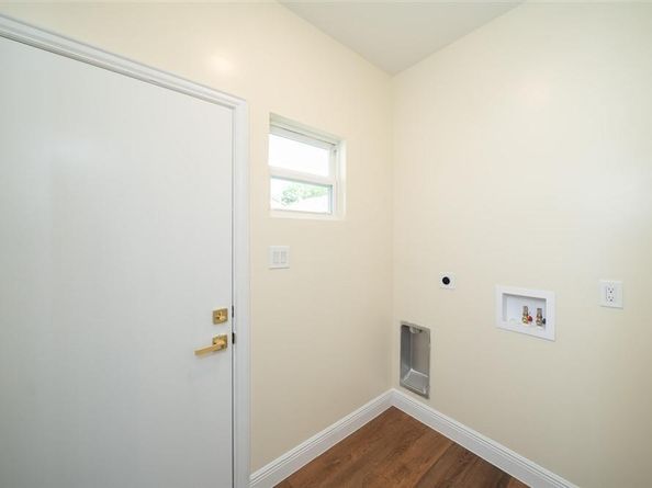 1639  Barlow Avenue , Dallas Texas 75224
