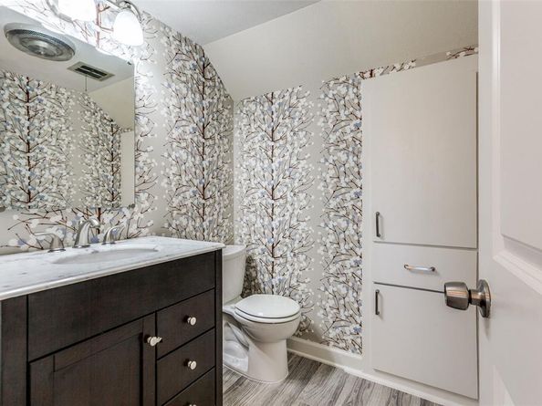 7715  La Cosa Drive , Dallas Texas 75248