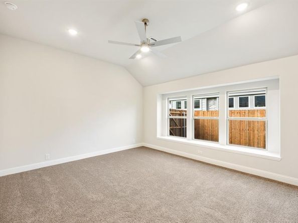 111  Whistling Duck Drive , Balch Springs Texas 75181