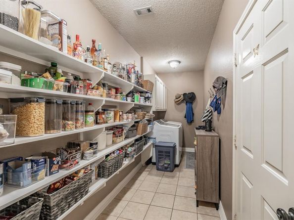 2508  Springhill Drive , Grapevine Texas 76051