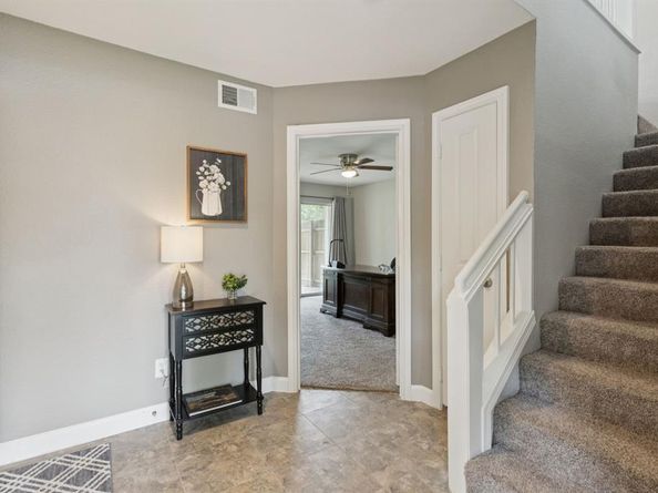 924  Canal Street , Irving Texas 75063