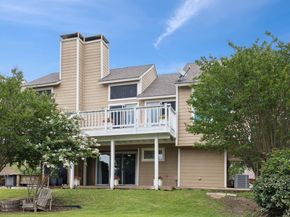 924  Canal Street , Irving Texas 75063