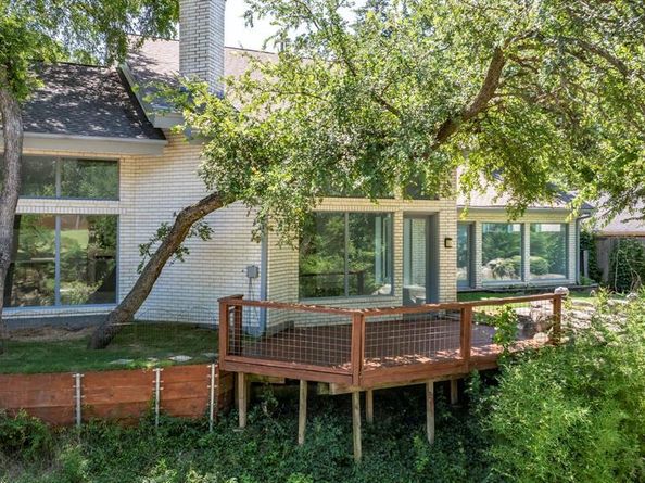 8907  Club Creek Circle , Dallas Texas 75238