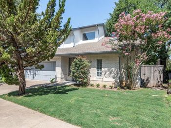 8907  Club Creek Circle 