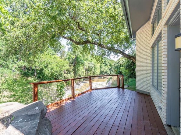 8907  Club Creek Circle , Dallas Texas 75238