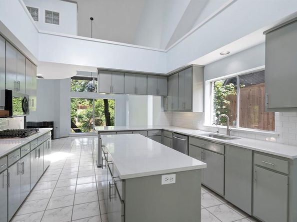 8907  Club Creek Circle , Dallas Texas 75238