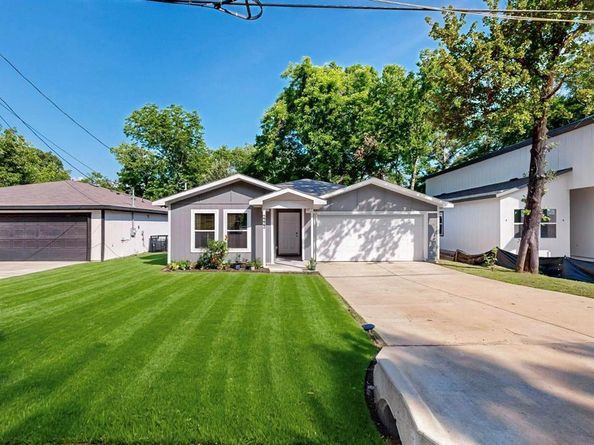 2222  Echo Lake  , Dallas Texas 75253