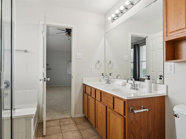 6128  Redear Drive , Fort Worth Texas 76179