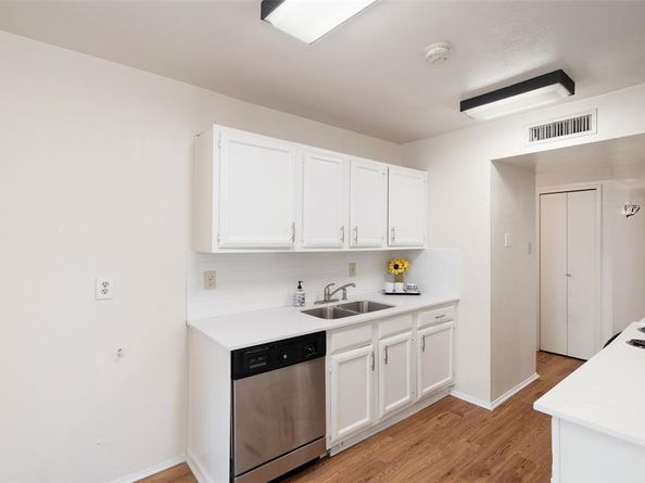 5001  Wheeler Circle , The Colony Texas 75056