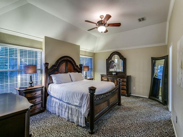 901  Sugarberry Lane , Flower Mound Texas 75028