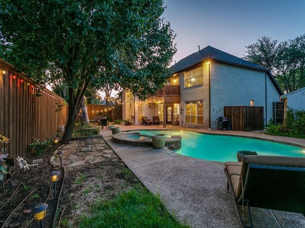 901  Sugarberry Lane , Flower Mound Texas 75028