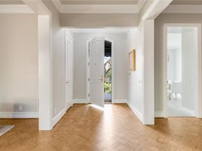 29  Saint Laurent Place , Dallas Texas 75225