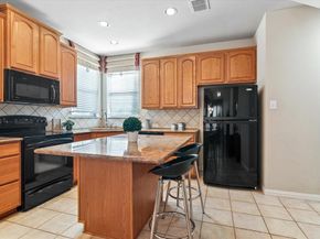 708  Chestnut Hill Drive , Allen Texas 75013