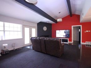 647  Monssen Drive , Dallas Texas 75224