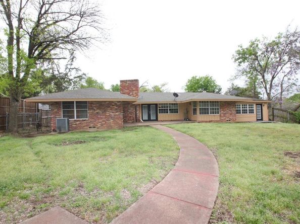 647  Monssen Drive , Dallas Texas 75224