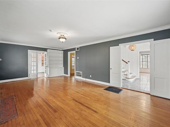 2335 W Rosedale Street S, Fort Worth Texas 76110