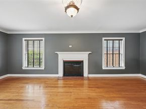 2335 W Rosedale Street S, Fort Worth Texas 76110