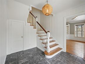 2335 W Rosedale Street S, Fort Worth Texas 76110