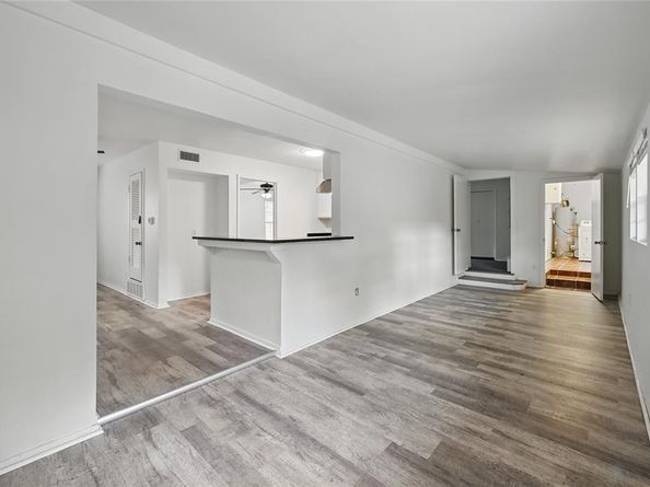 2335 W Rosedale Street S, Fort Worth Texas 76110