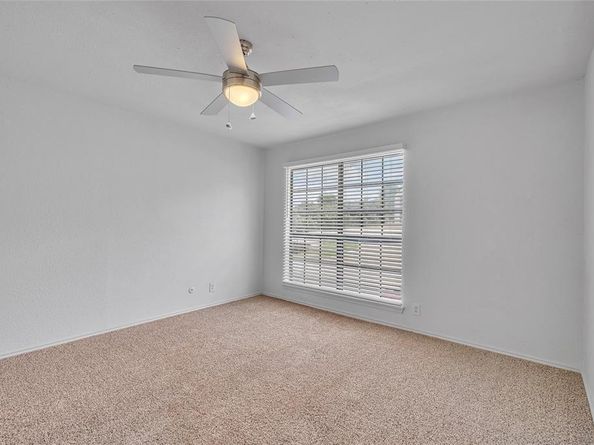 6042  Stoneybrook Drive , Fort Worth Texas 76112
