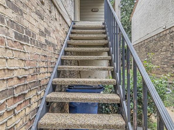 6042  Stoneybrook Drive , Fort Worth Texas 76112
