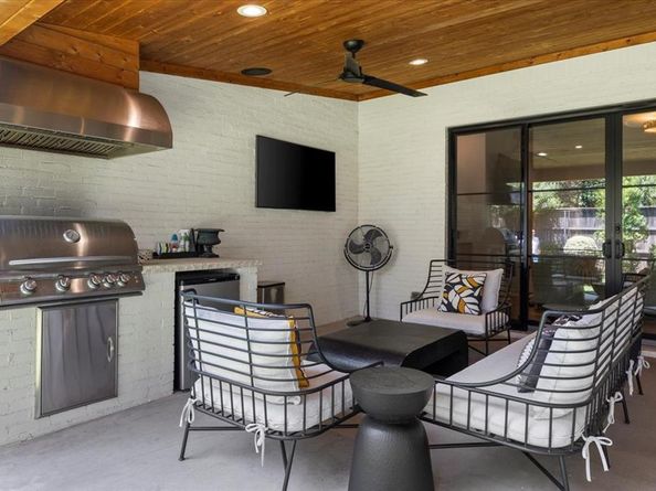 3908  Ann Arbor Court , Fort Worth Texas 76109