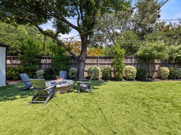 3908  Ann Arbor Court , Fort Worth Texas 76109